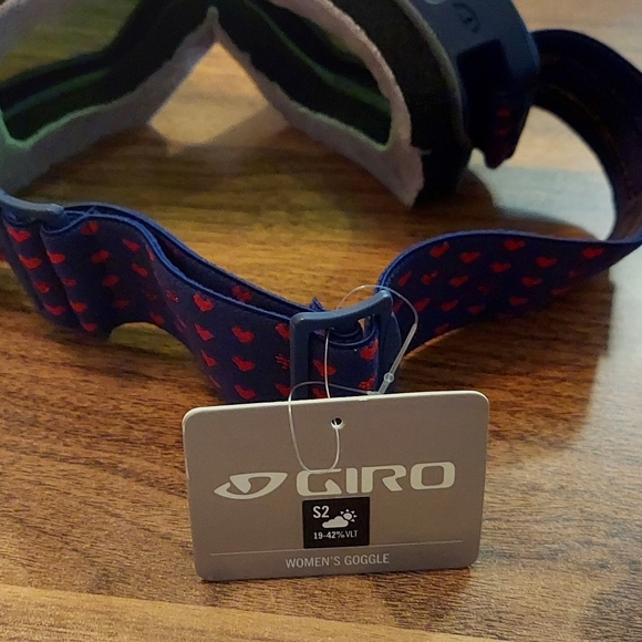 GIRO Dylan Anti-fog ski goggles Amber Scarlet/yellow lens. Brand new, never used - Picture 5 of 16